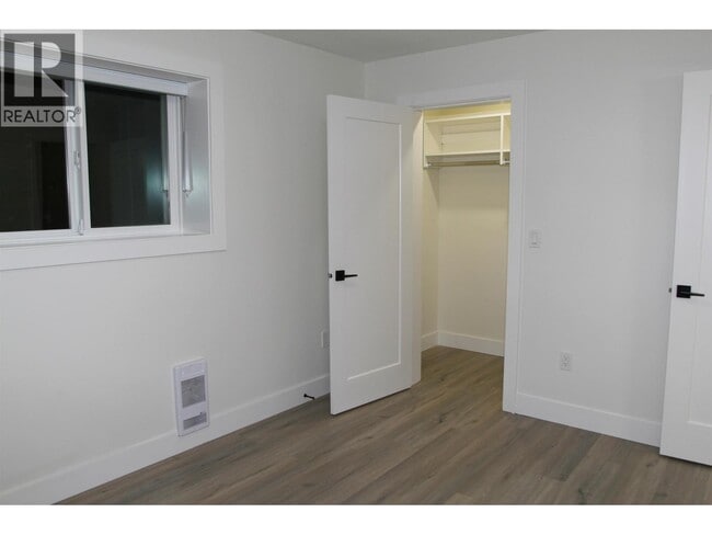 Building Photo - 10590 McVeety St