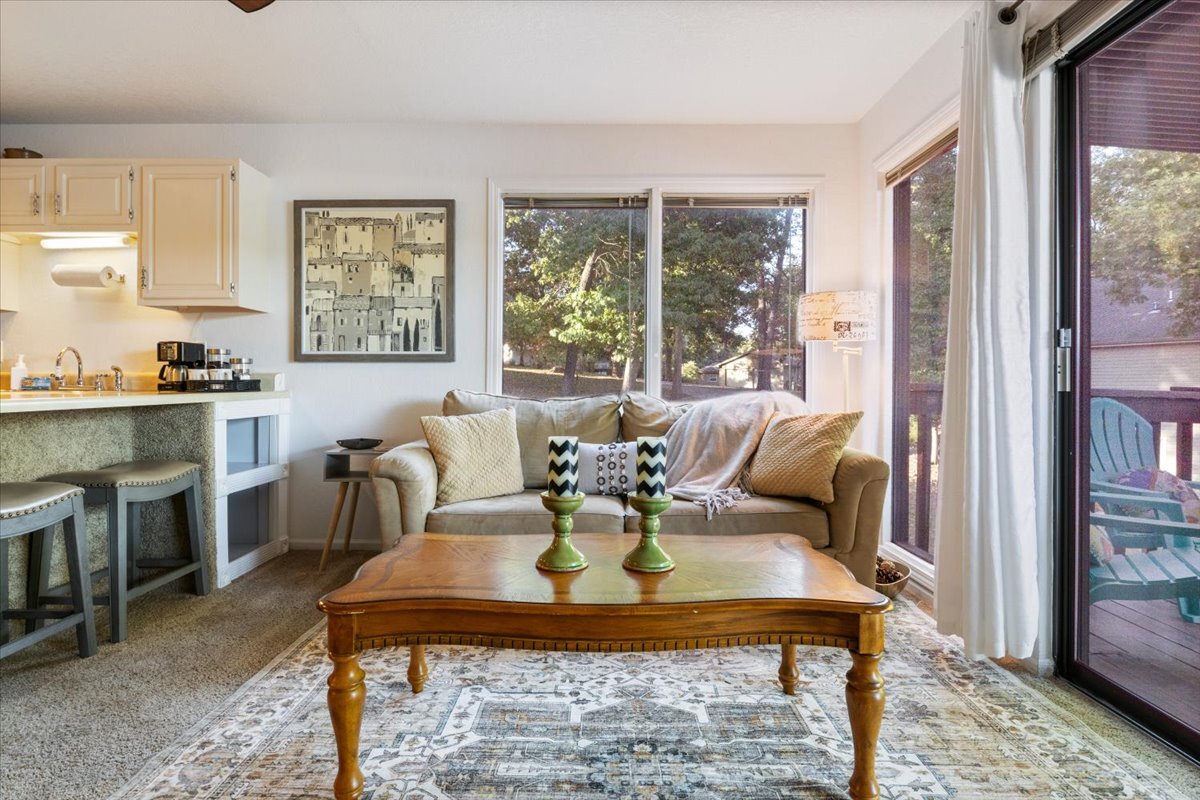 Foto principal - 6620 Weston Point Dr
