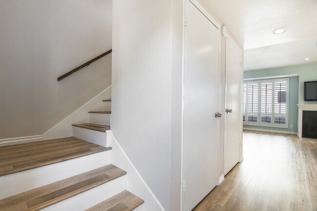 Foto del edificio - Burbank