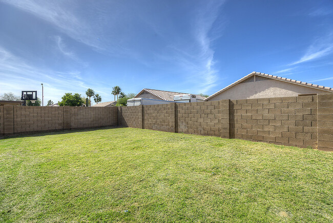 Foto del edificio - House at Greenway/Litchfield! JOIN THE WAI...