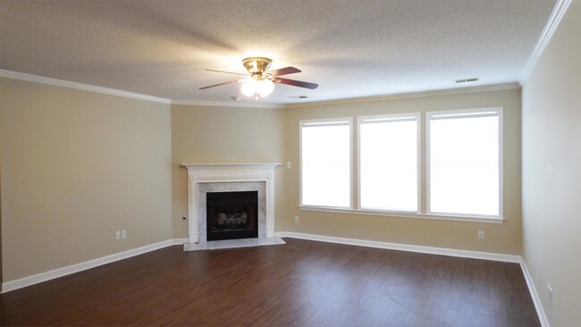 Foto del edificio - 110 S Walnut Bend Rd