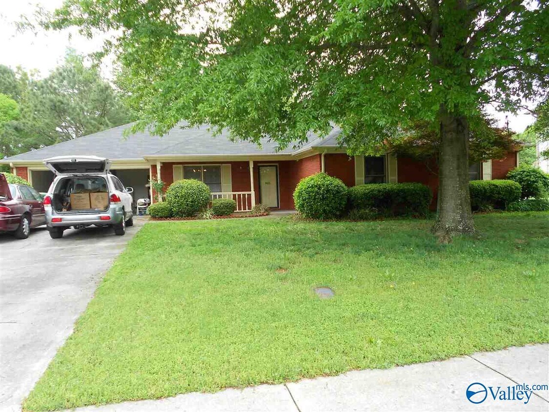 2316 Villaret Dr SW, Huntsville, AL 35803 House Rental in Huntsville