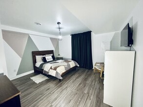 Building Photo - 33 Rue De La Normandie