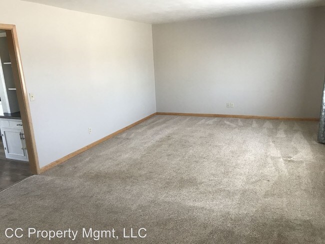 Building Photo - 4315 Brookside Dr