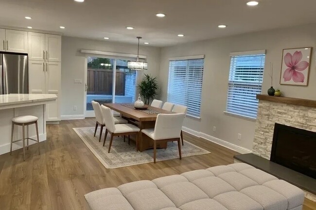 Foto del edificio - 1313 Lawton Ave