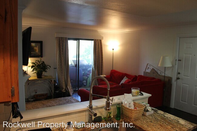 Building Photo - 1 br, 1 bath House - 7198 S Shadow Ridge D...