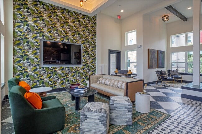 Building Photo - 10010 N Capital of Texas Hwy