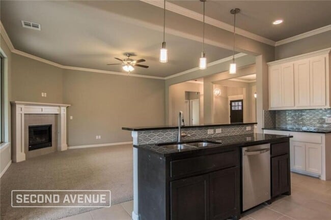 Foto del edificio - 2401 Los Angeles Ave