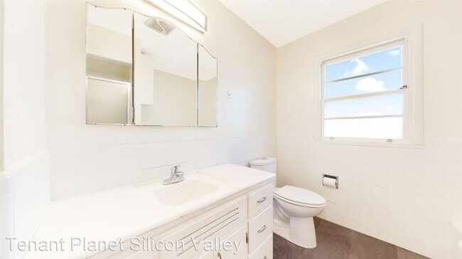 Building Photo - 3 br, 1.5 bath House - 1810 Jefferson Avenue
