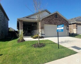Building Photo - 711 Caraway Dr
