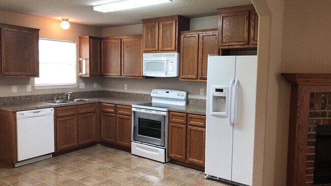 Foto del edificio - COMING SOON!