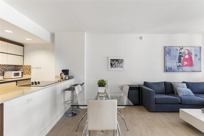 Foto del edificio - 2155 Washington Ct