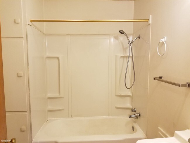 Foto del edificio - 10085 Vasold Rd