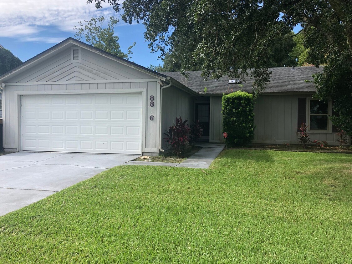 8336 Spicewood Dr, Jacksonville, FL 32216 House Rental in