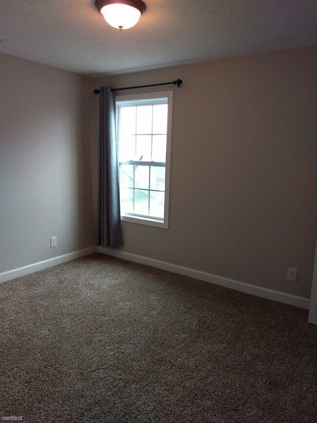 Building Photo - 3 br, 2.5 bath House - 1135 Eagles Bluff Dr
