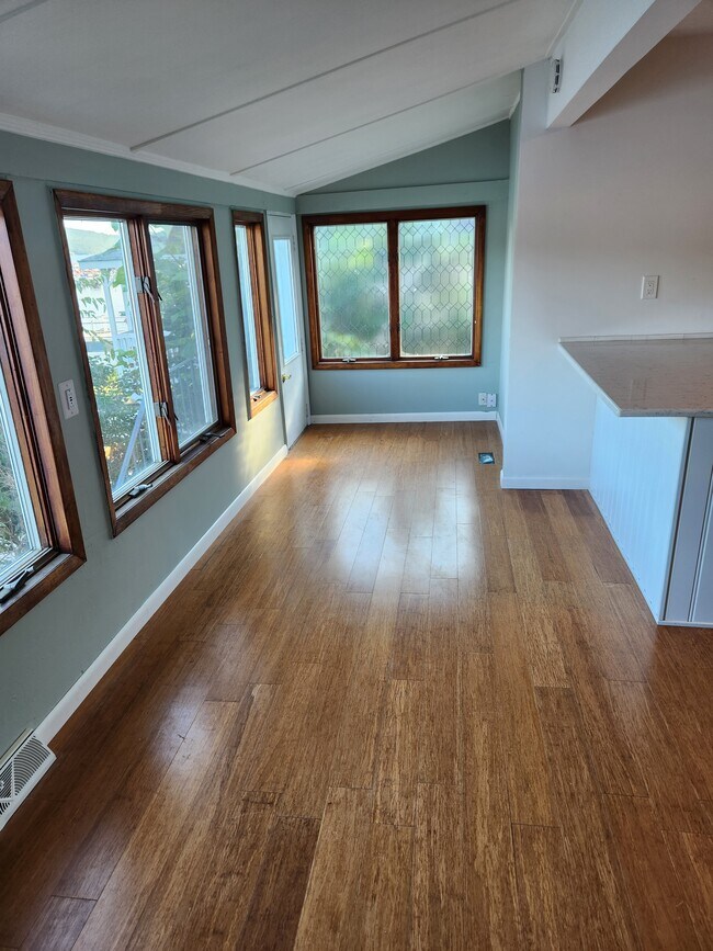 Foto del edificio - 656 Jersey Ave