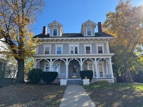 Building Photo - 286 S Main St