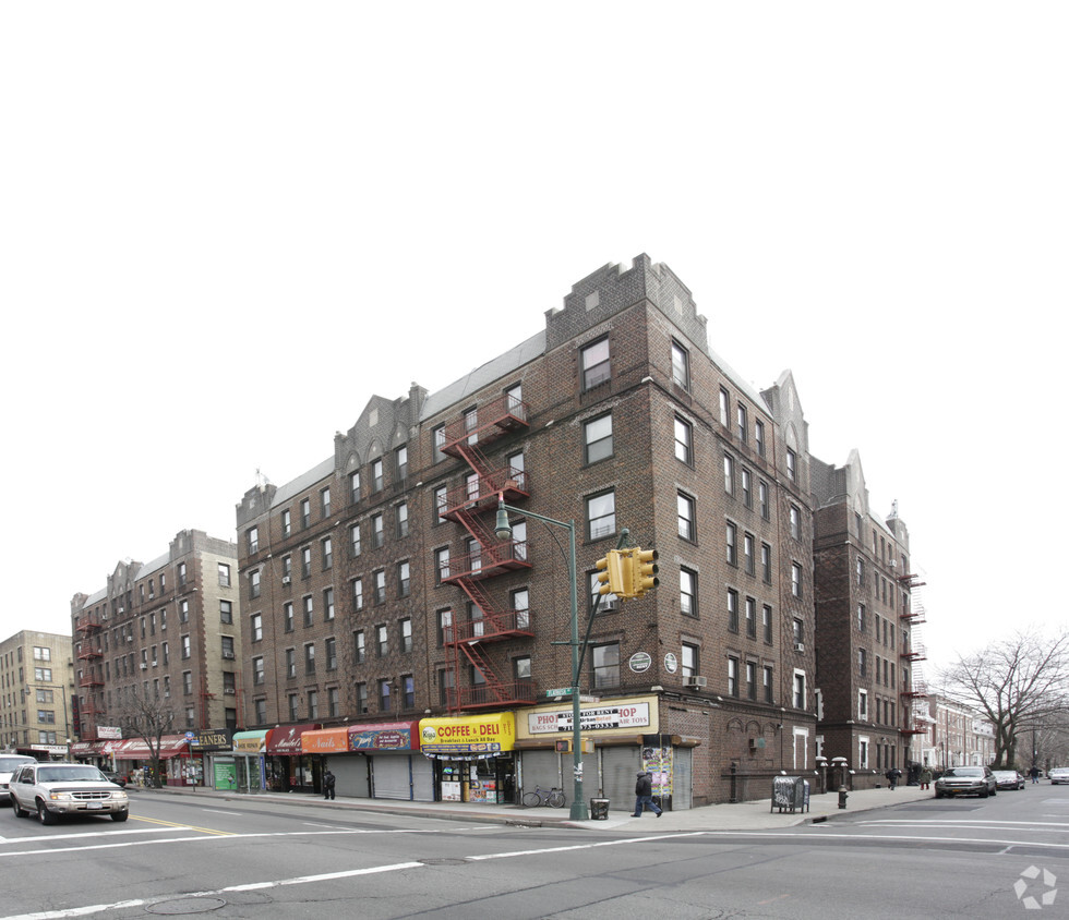 Primary Photo - 577 Flatbush Ave