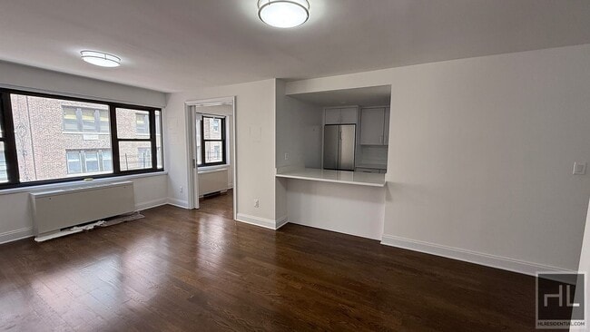 Building Photo - EAST 56 STREET