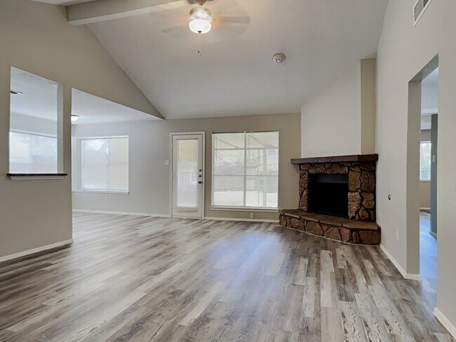 Building Photo - 2509 Merrimac Dr