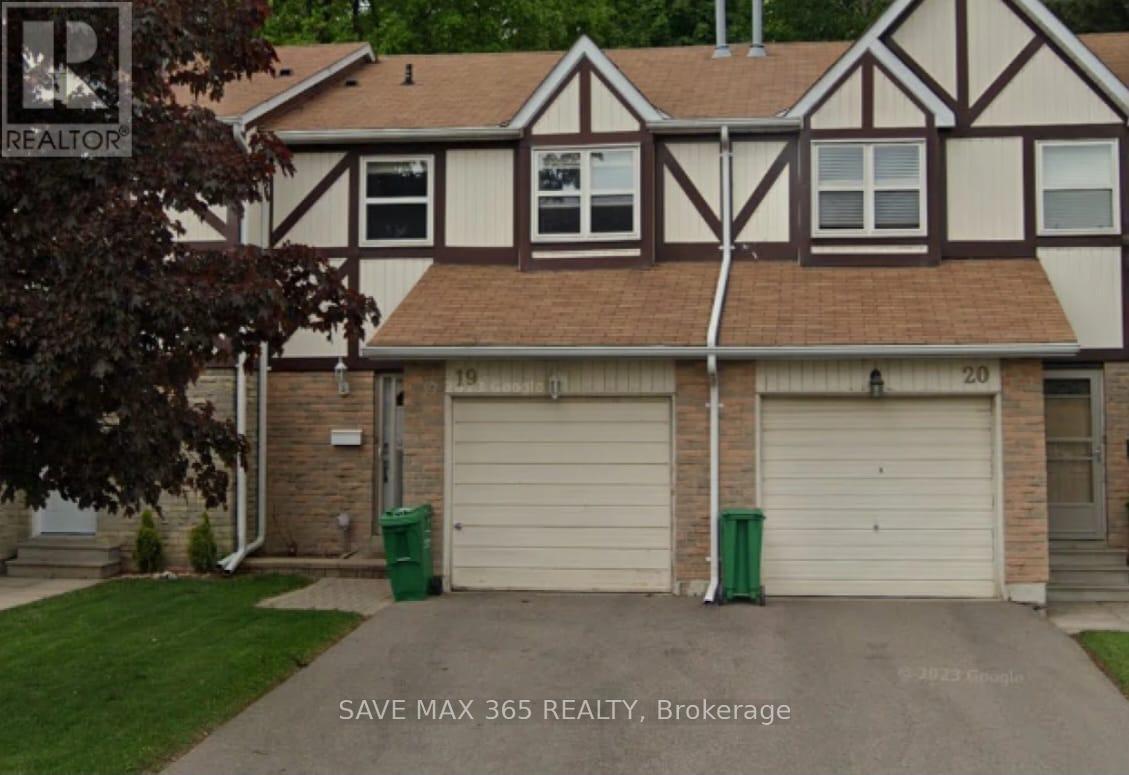 Primary Photo - 19 Morley Crescent