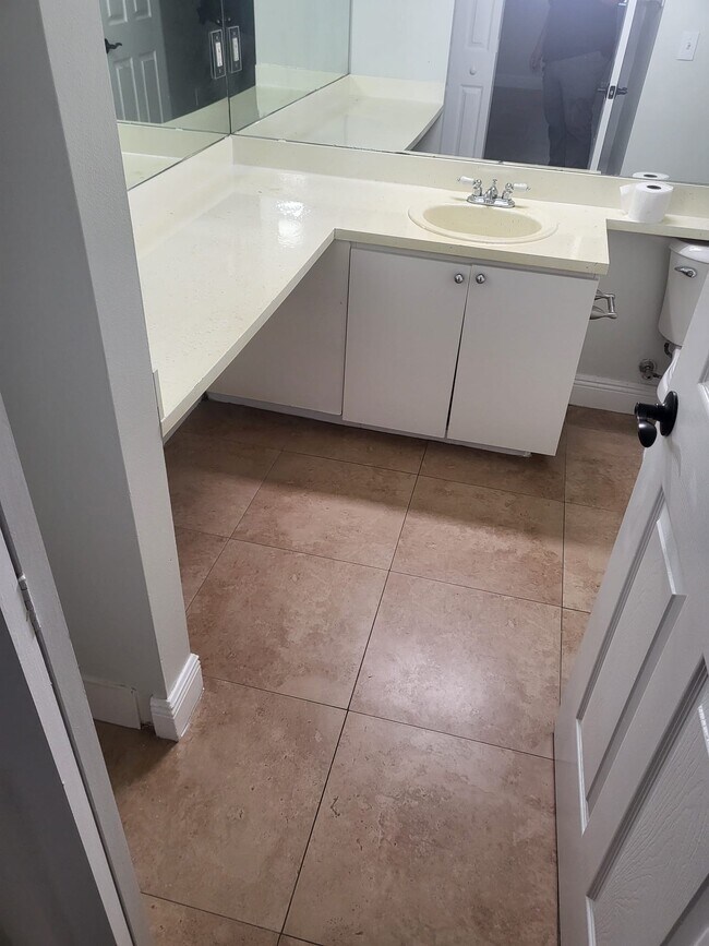 Building Photo - 11133 SW 8th St