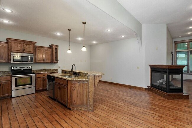 Foto del edificio - 1367 E Siler Pkwy