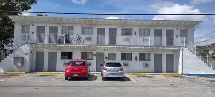 Building Photo - 436 SW 8th Ave