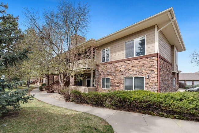 Foto del edificio - Students Welcome! 3 Bed, 2 Bath Condo in Rockbridge, SE Fort Collins