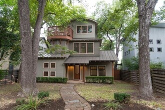 Building Photo - 610 W Live Oak St