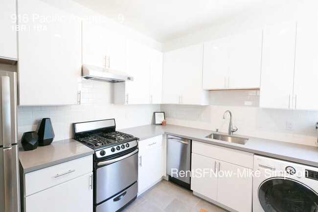 Building Photo - 916 Pacific Ave