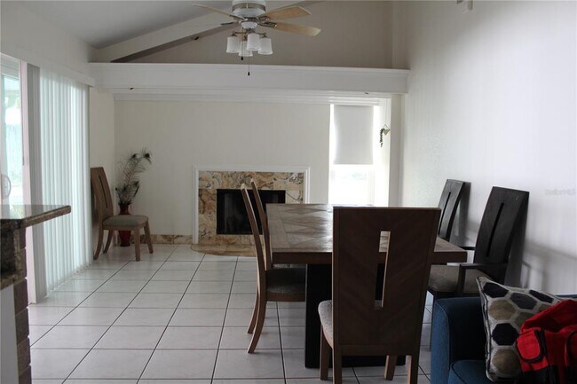 Foto del edificio - 15005 Naturewalk Dr