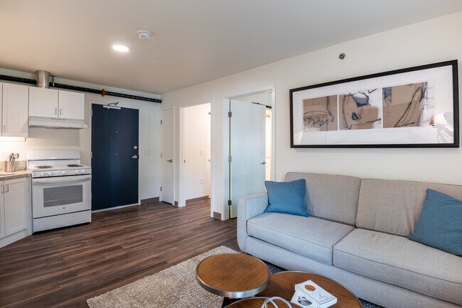 Foto del edificio - 1320 Everett Ct