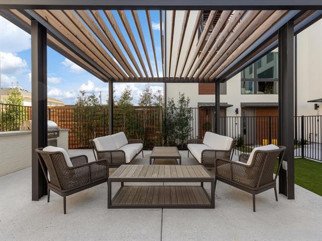 Foto del edificio - 4426 Cabell Dr