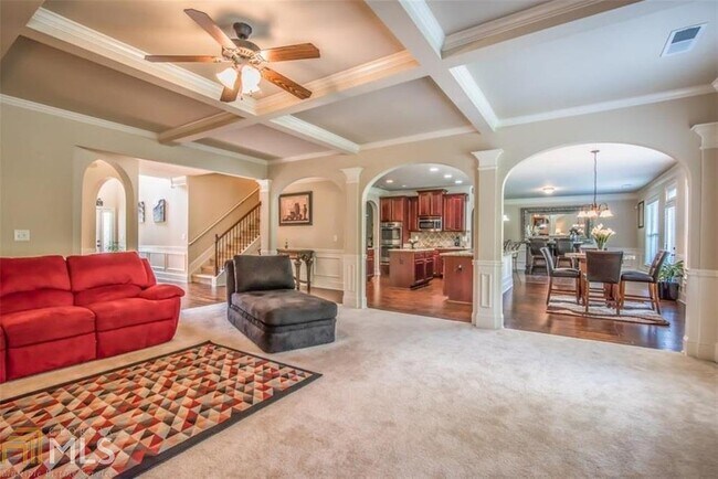 Building Photo - 870 Clifton Springs Cl Dr