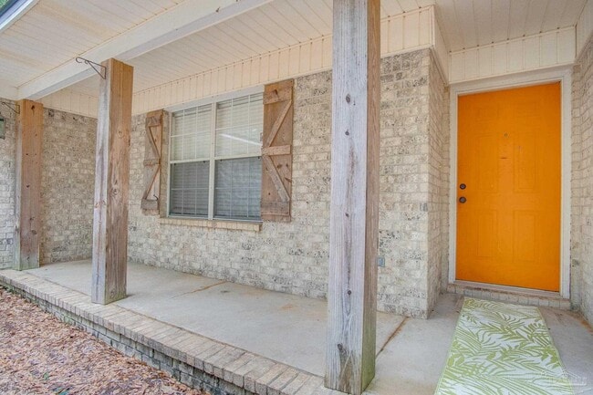 Building Photo - 8262 Pamplona St