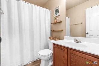 Building Photo - 6711 Bayberry Dr