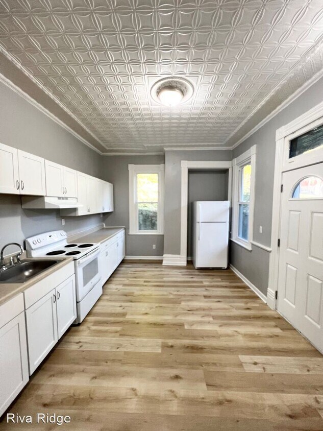 123 Charles St, Mount Oliver, PA 15210 House Rental in Mount Oliver