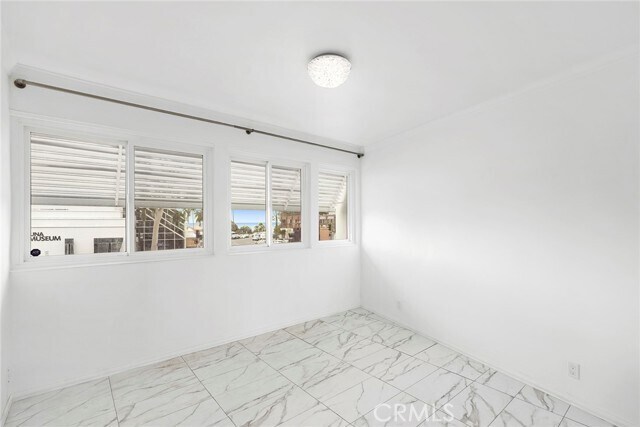 Foto del edificio - 245 Aster St