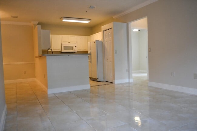 Building Photo - 4602 SW 160th Ave