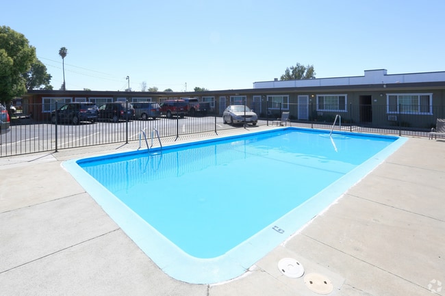 Foto del edificio - Delta Court Apartments