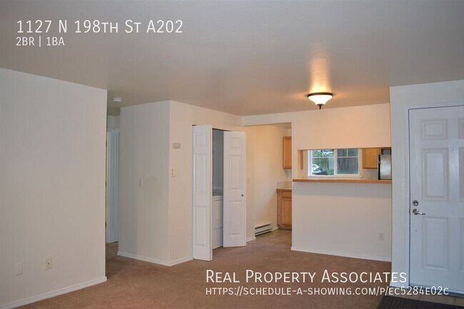 Foto del edificio - 1127 N 198th St