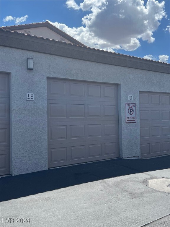 Foto del edificio - 2305 W Horizon Ridge Pkwy