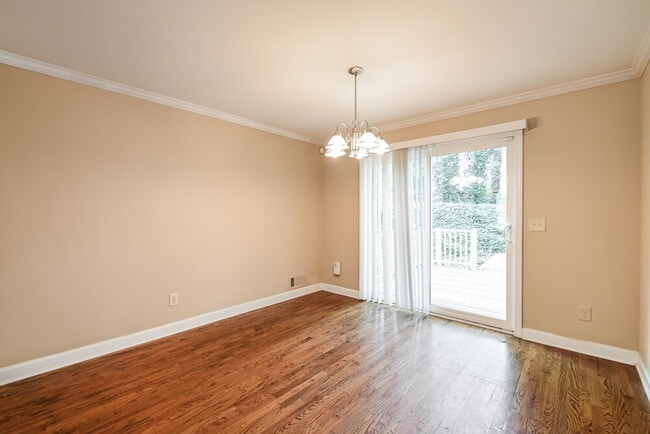 Building Photo - 504 Rockborough Terrace