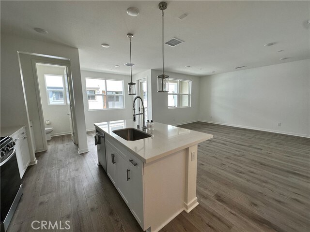 Building Photo - 4076 E Luna Paseo
