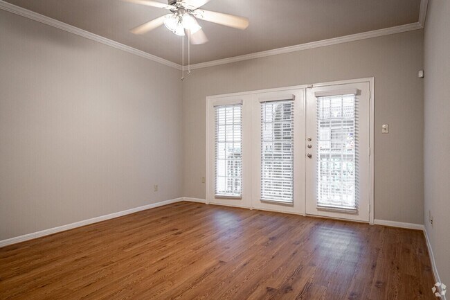 Building Photo - Wait Until You See the Price