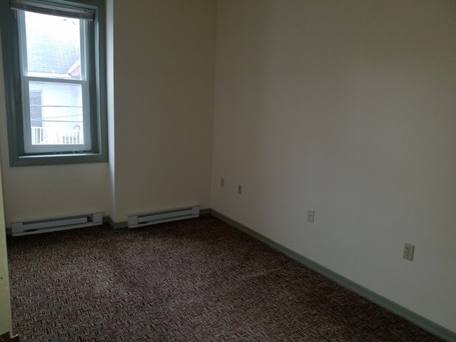 Bedroom 1 - 418 3rd Ave