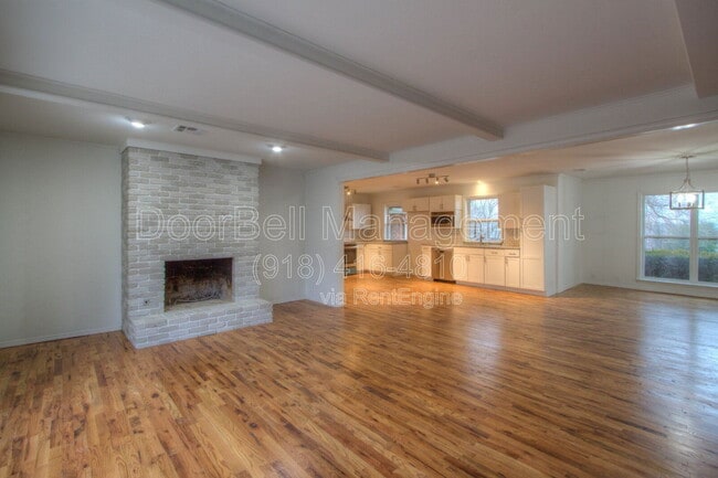 Building Photo - 7217 S Columbia Ave