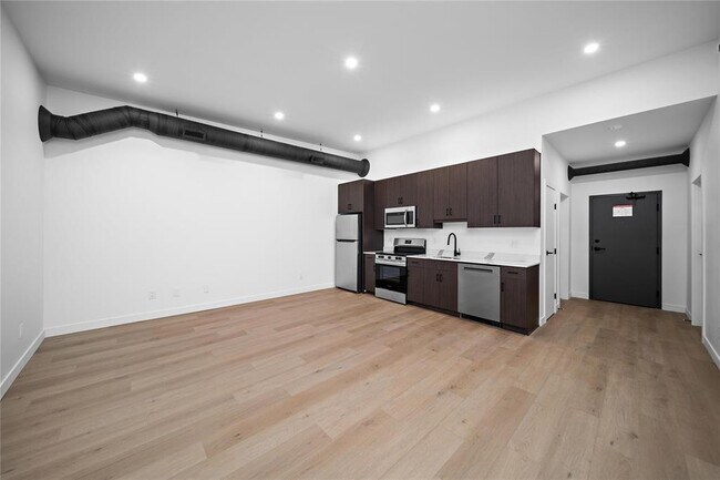 Building Photo - 287 Hamilton St