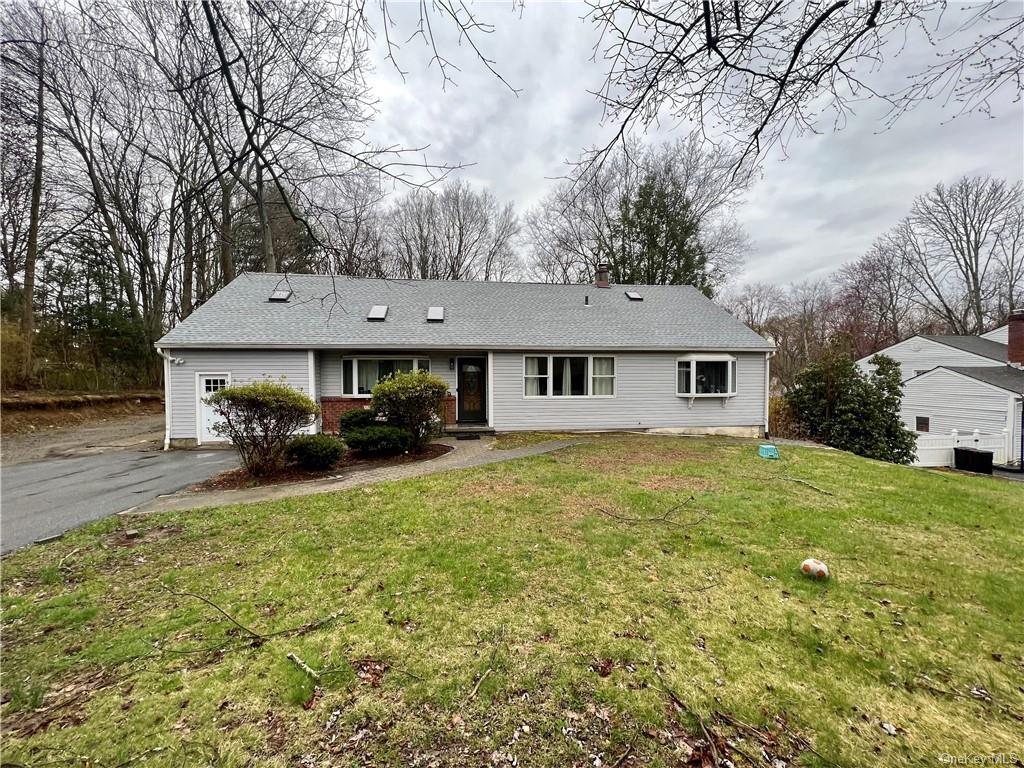 929 Fox Meadow Rd, Yorktown Heights, NY 10598 House Rental in